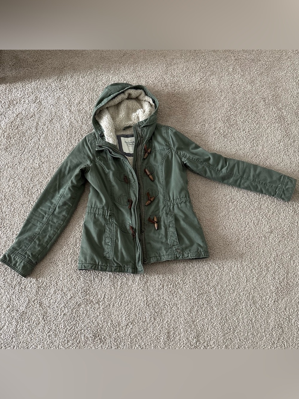 EUC Abercrombie & fitch jacket size MEDIUM